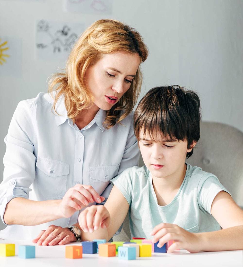 Çocuklarda Obsesif Kompulsif Bozukluk (OKB): Kapsamlı Ebeveyn Rehberi